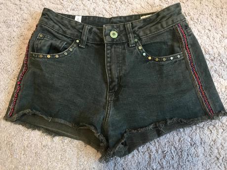 Sortky s vysssim pasom, pull&bear,xs