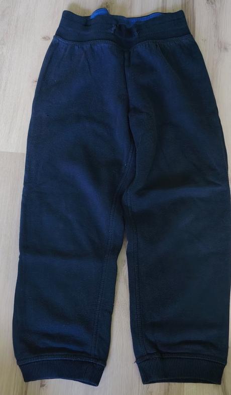 Tepláky, lupilu,110