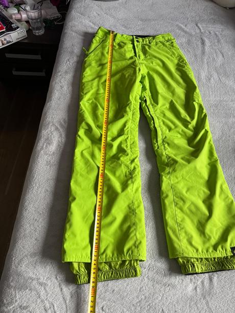 Lyžiarske nohavice, quiksilver,164