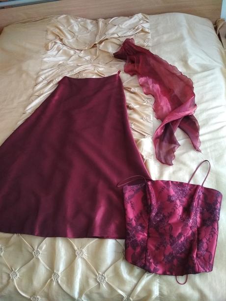 Korzetove saty/komplet, 40