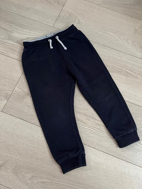 Teplaky velkost 92, 92