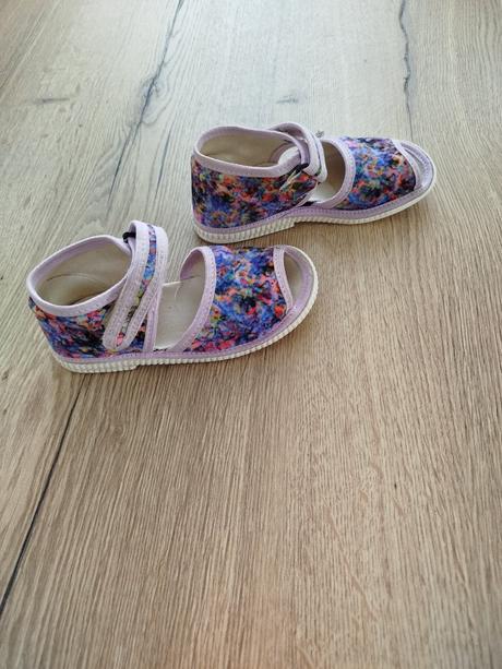 Papuče dievčenské, 17