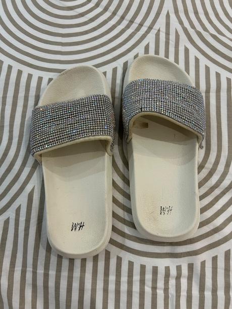 Šlapky s kamienkami, h&m,35