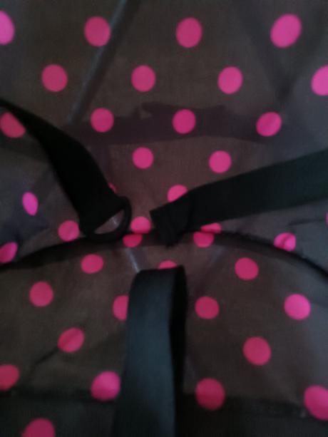 Skladací kočik pre bábiky,