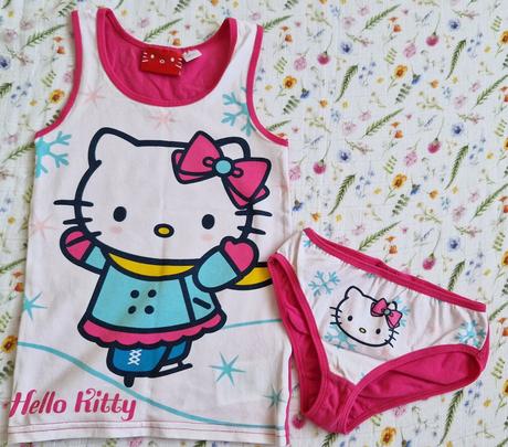 Tielko a gaťuše hello kitty, disney,98
