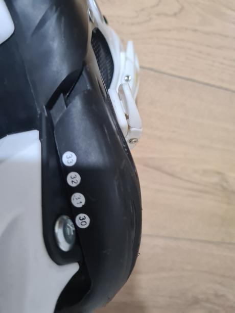 Nastaviteľné korčule, graf,30