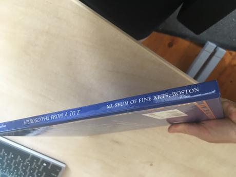 Knižka - hieroglyphs from a to z, 