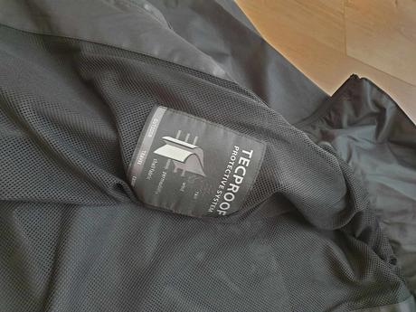 Panska vetrovka hi tec, s