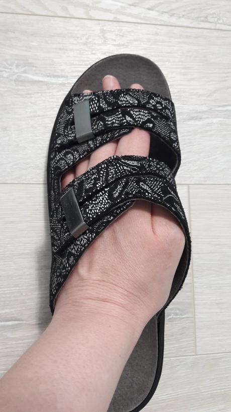 Jenny sandálky s čipkou, 38
