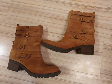 Malo nosené koža bata, baťa,39