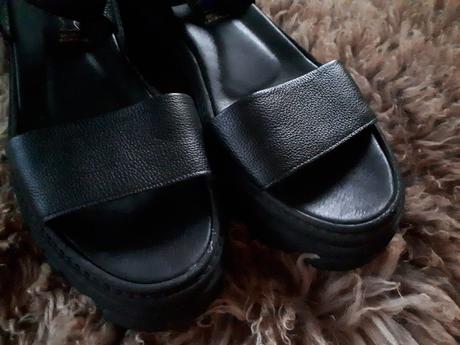 Kožené sandále šlapky, 41