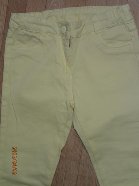 Žlté rifle 128-134, c&a,128