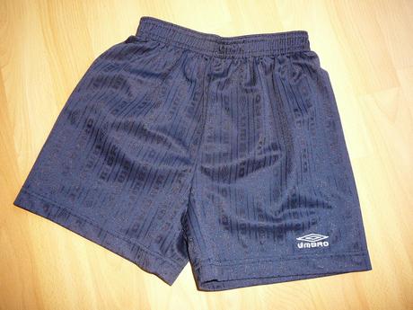 Chlapcenske kratasy, umbro,122