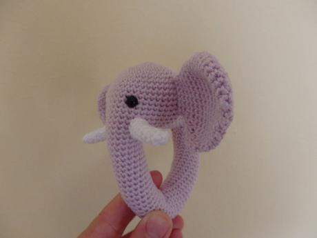 Hackovana hrkalka slon, hroch, zajko, 