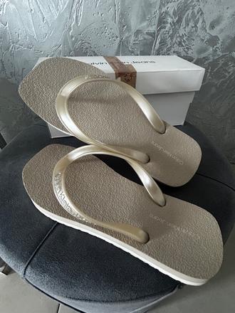 Calvin klein šľapky, 37