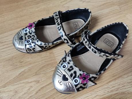 Krasne macacie topanocky, f&f,26