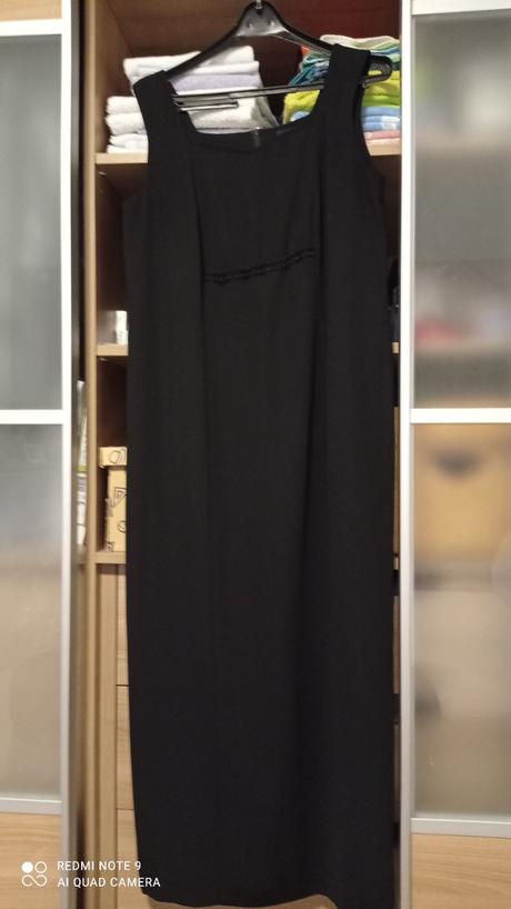 Spoločenské šaty, <50