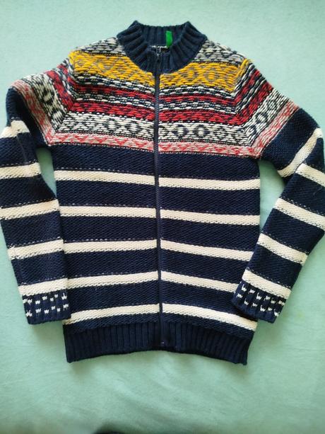 Sveter, benetton,140