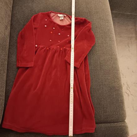 Vianočné velúrové šaty, 104