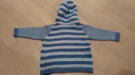 Praktický svetrík s kapucňou, f&f,74