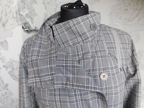 Luxusny trench plašt, 40