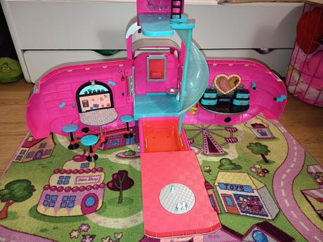 L.o.l. surprise karavan, 