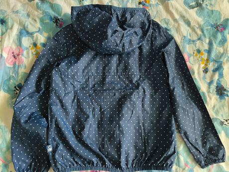 Bundička benetton 8-9r., benetton,134