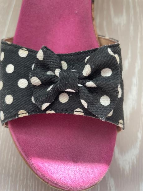 Sandálky s pamäťovou penou, skechers,35