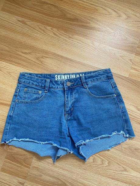 Rifľové šortky, 34