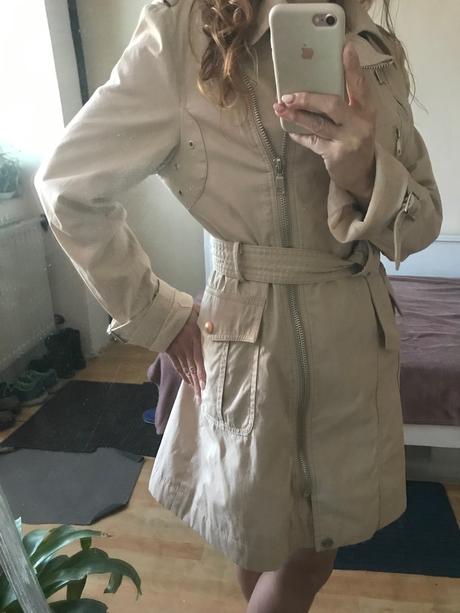 Príjemný kabát, s