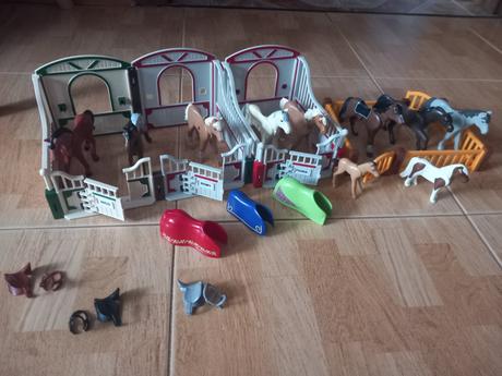 Playmobil kone a ohrada, 