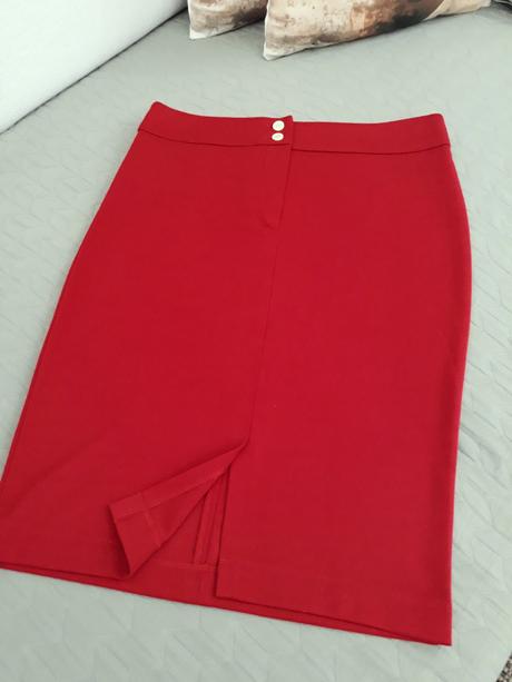 Predám 1x použitú dámsku sukňu, chantall, s, chantall,s