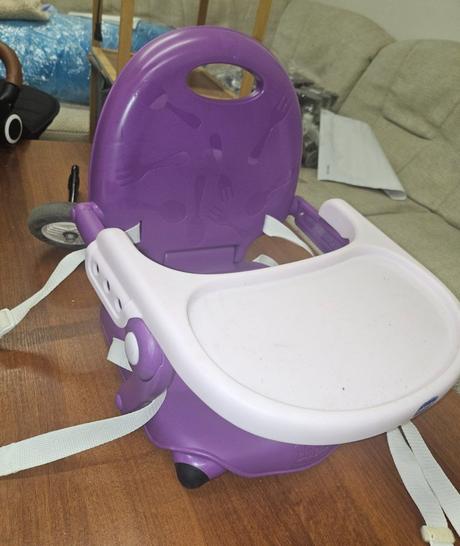 Krmiacá stolička, chicco