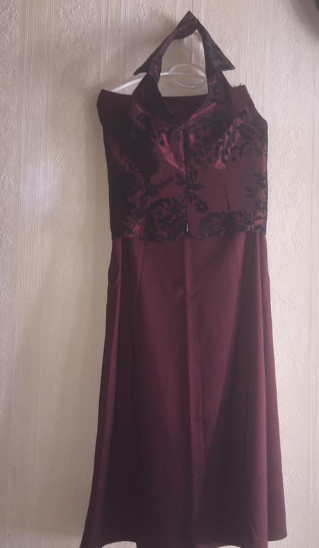 Korzetove spoločenské šaty, s