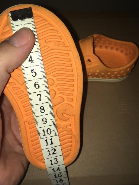 Gumenne sandálky / gumaciky k vode, 21