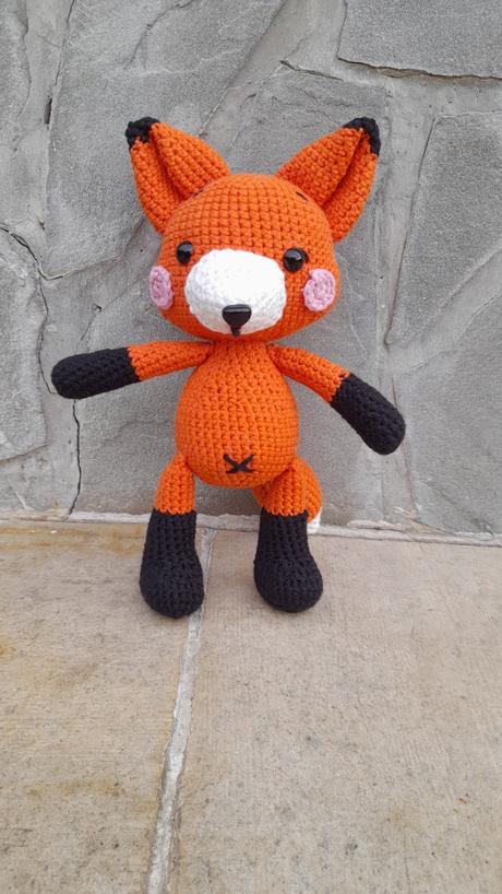 Háčkovaná líška,