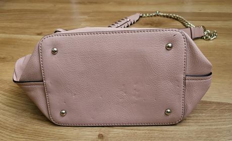 Kabelka guess, guess