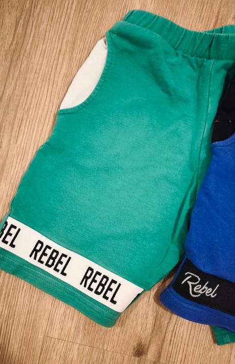 Kraťasky, rebel kids,104