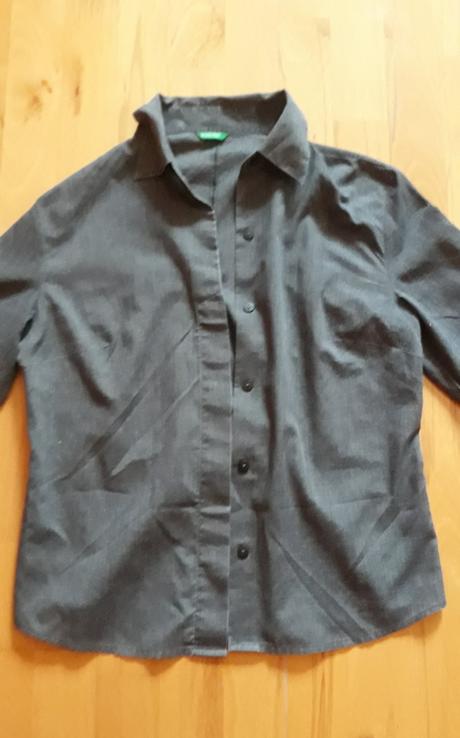 Lahucka bluzka benetton,ako nová, benetton,m