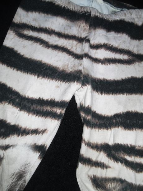 Tigrové legíny, h&m,128