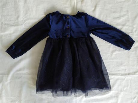 Príležitostné šatičky, tu,92