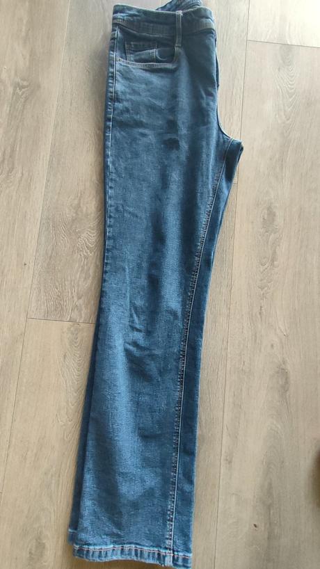 Dámske (dievčenské) rifle zn.c&a, veľ.40, c&a,140