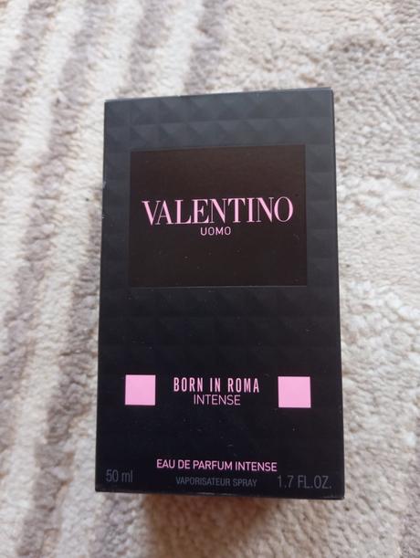 Valentino uomo born in rome parfém,