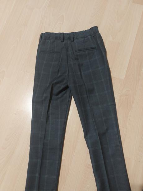 Spoločenské nohavice, reserved,140