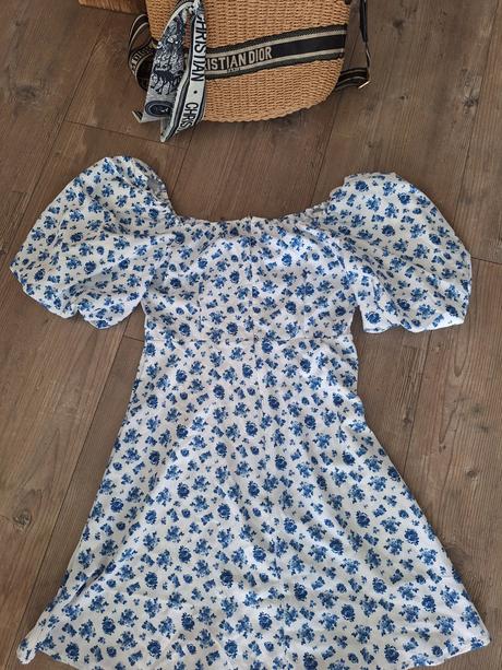 Minisaty blue flowers, m