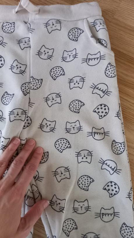 Tepláky, sinsay,140