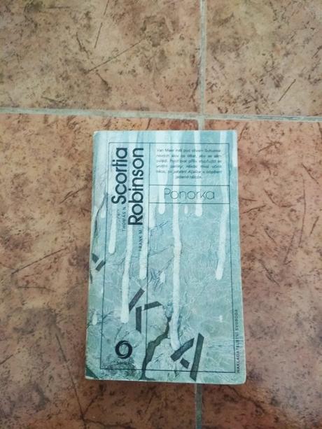 Knihy rôzných žánrov, 