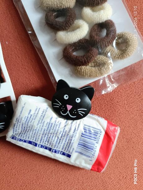 Ozdobné štipce a gumičky do vlasov, 