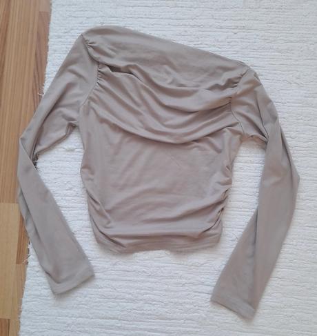 Asymetrický top shein, s