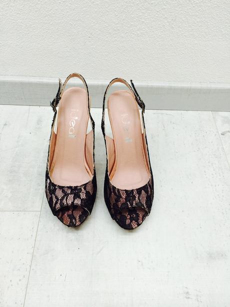 Jedenkrát obuté cipkove sandalky, humanic,36